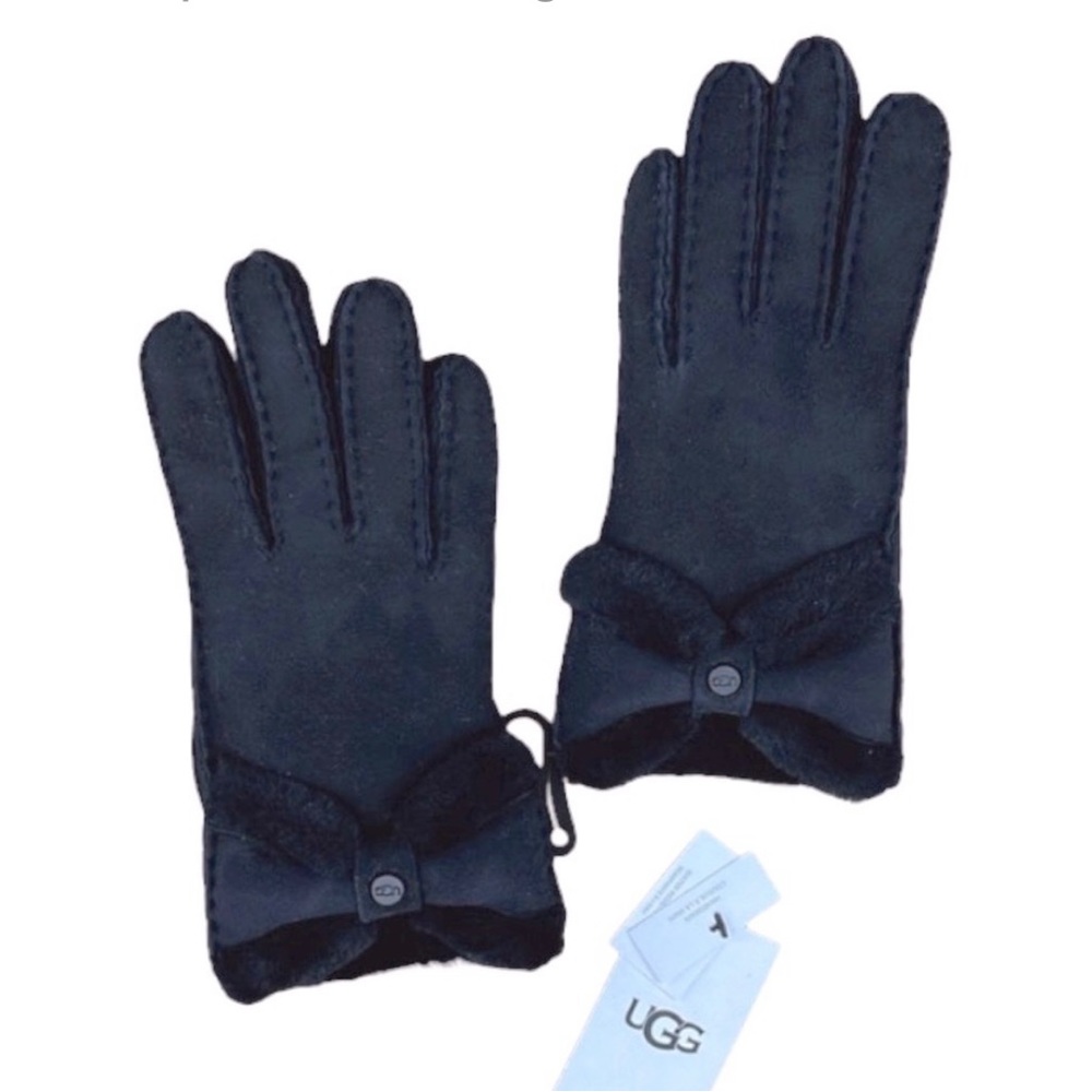 UGG Womens Sheepskin Turned Bow Glove NWT